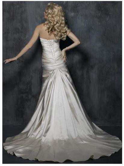 مدل لباس نامزدی و لباس  عروس جدید 2011